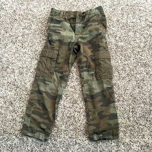 Carters Kid Camouflage Cargo Pants Size 5